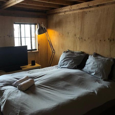 Cabin In The Green - Near Amsterdam Велсен-Зёйд Экстерьер фото